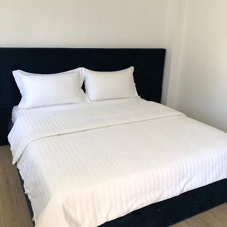 Holiday Apartment Tirana Eksteriør billede